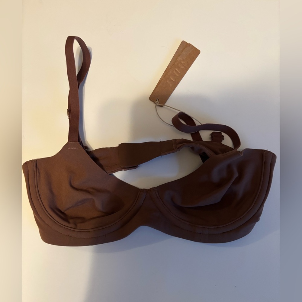 SKIMS Chocolate Underwire Bra 30b